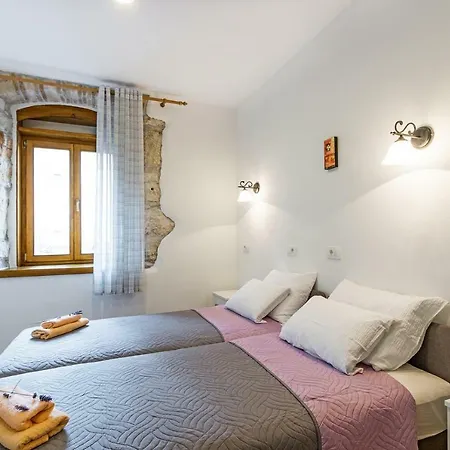 Cozy 10 Min From The Beach